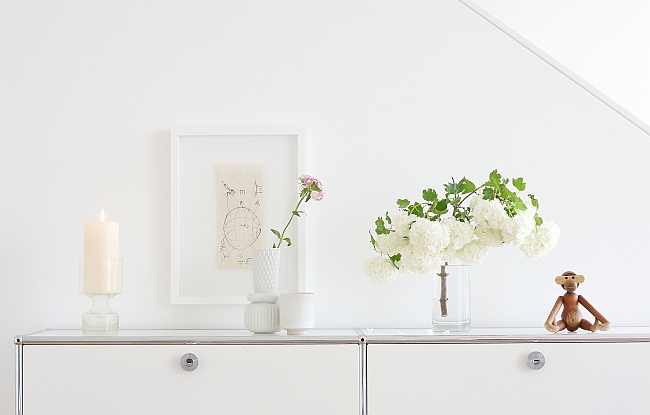 Wohnzimmerdeko ganz in weiß | Foto: Sabine Wittig