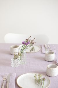 Urban Jungle Bloggers | planty table setting | photo: Sabine Wittig