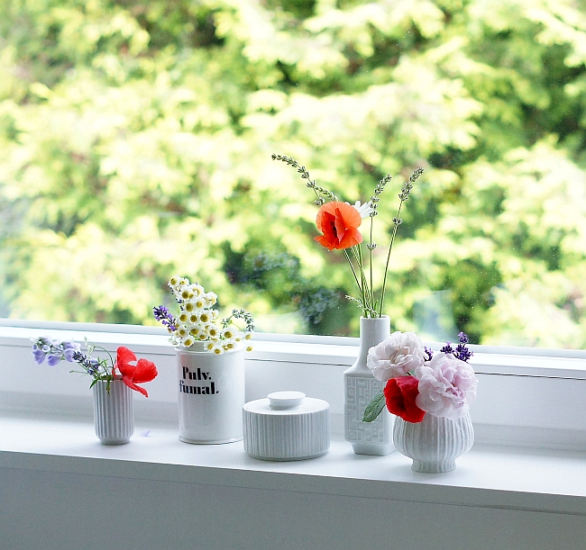 Blumen in Vintage Vasen | Foto: Sabine Wittig