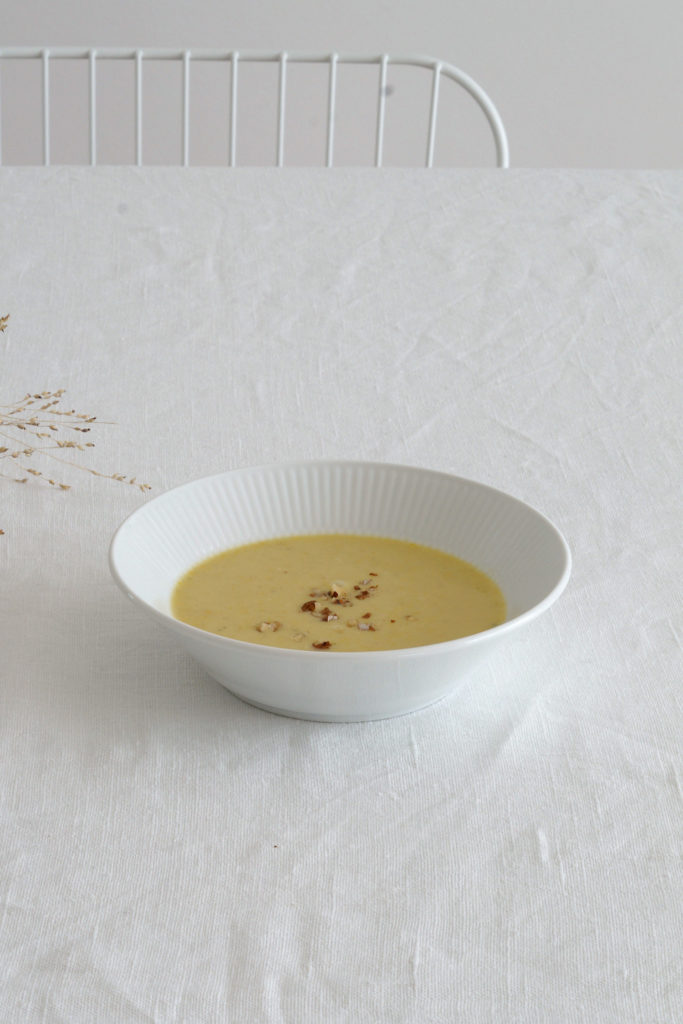 Rezept für Maissuppe auf azurweiss | Foto: Sabine Wittig