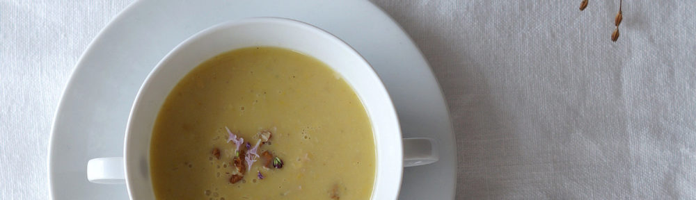 Rezept für Maissuppe mit Kokosmilch und Curry